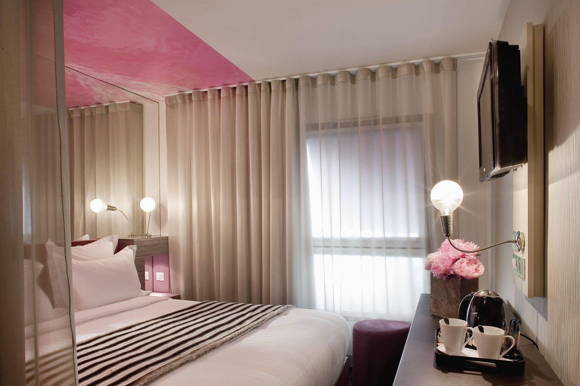 Le 7 Eiffel Hotel By Malone Paris Luaran gambar